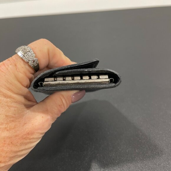 Louis Vuitton Multicle 6 Key Case Damier Graphite (JB1394) - Picture 3 of 6